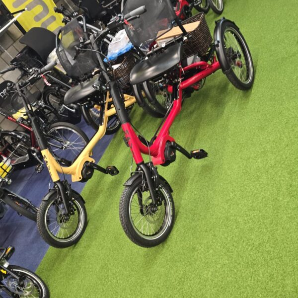 Pfau-Tec Movi CX – Rood Elektrische driewieler proefrijden bij H&H Dutch Bikes